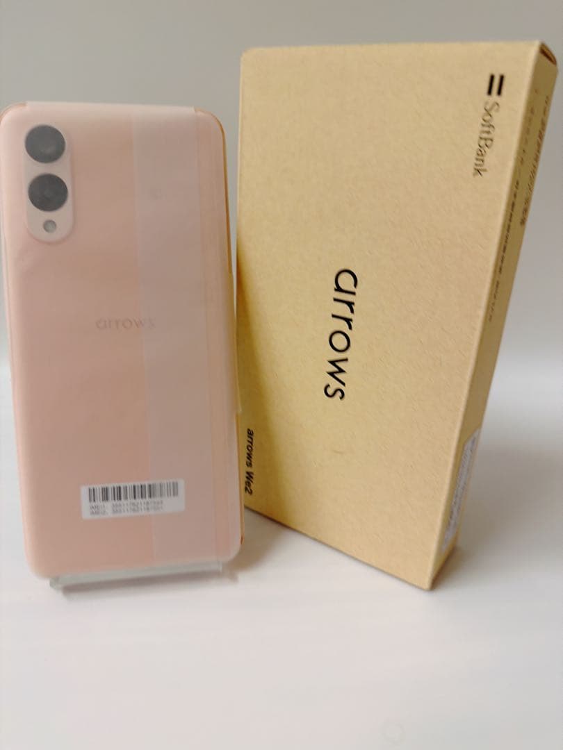 【新品同様】ARROWS We2 オレンジ ドコモ版