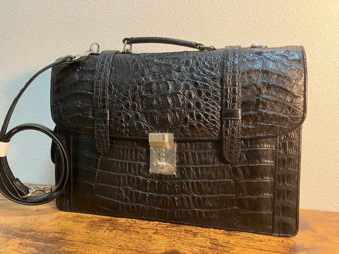 高級 カイマン 美品 ワイド 2way ビジネスバック マットタイプ 本革