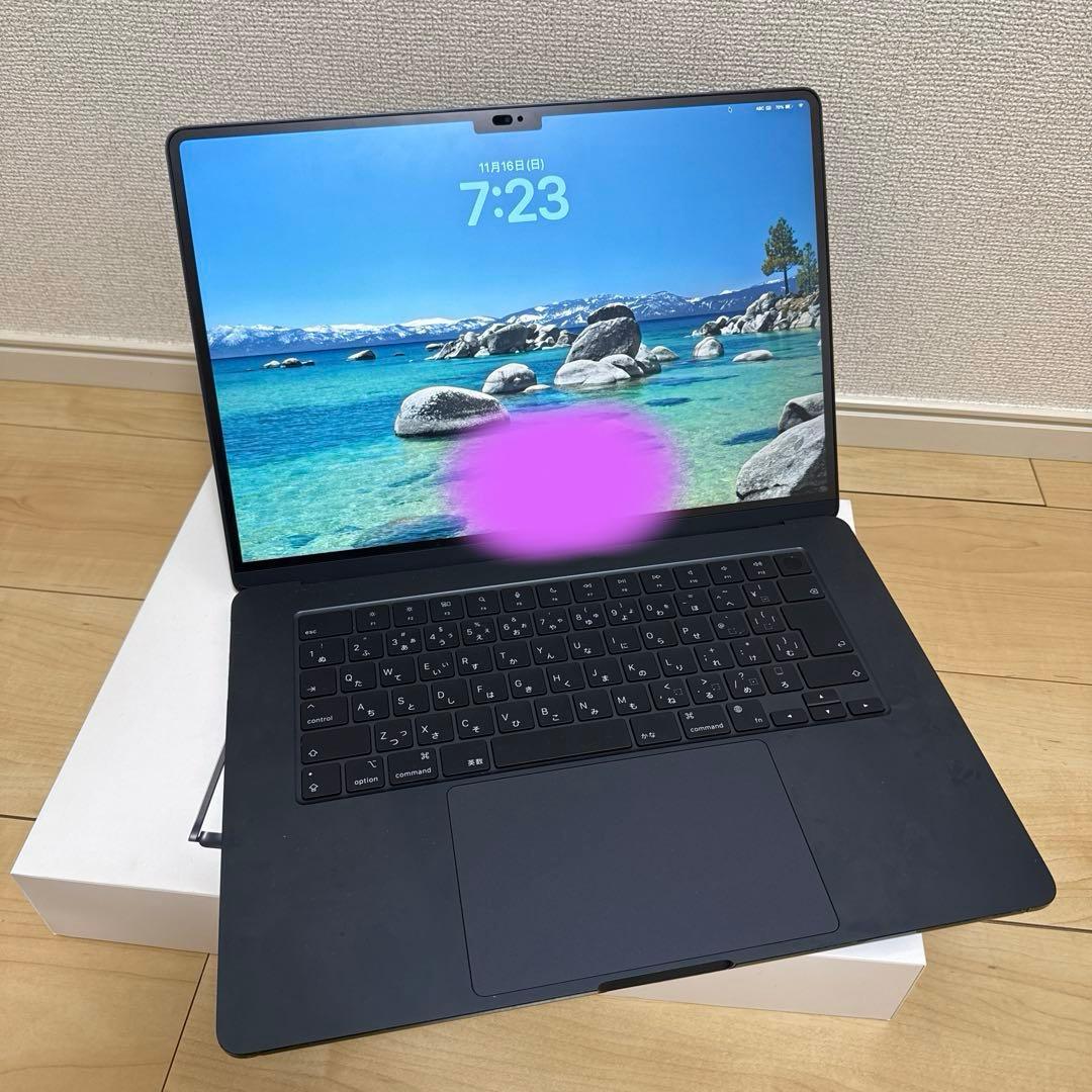 Apple MacBook Air 15インチ (M2, 16GB,512GB)