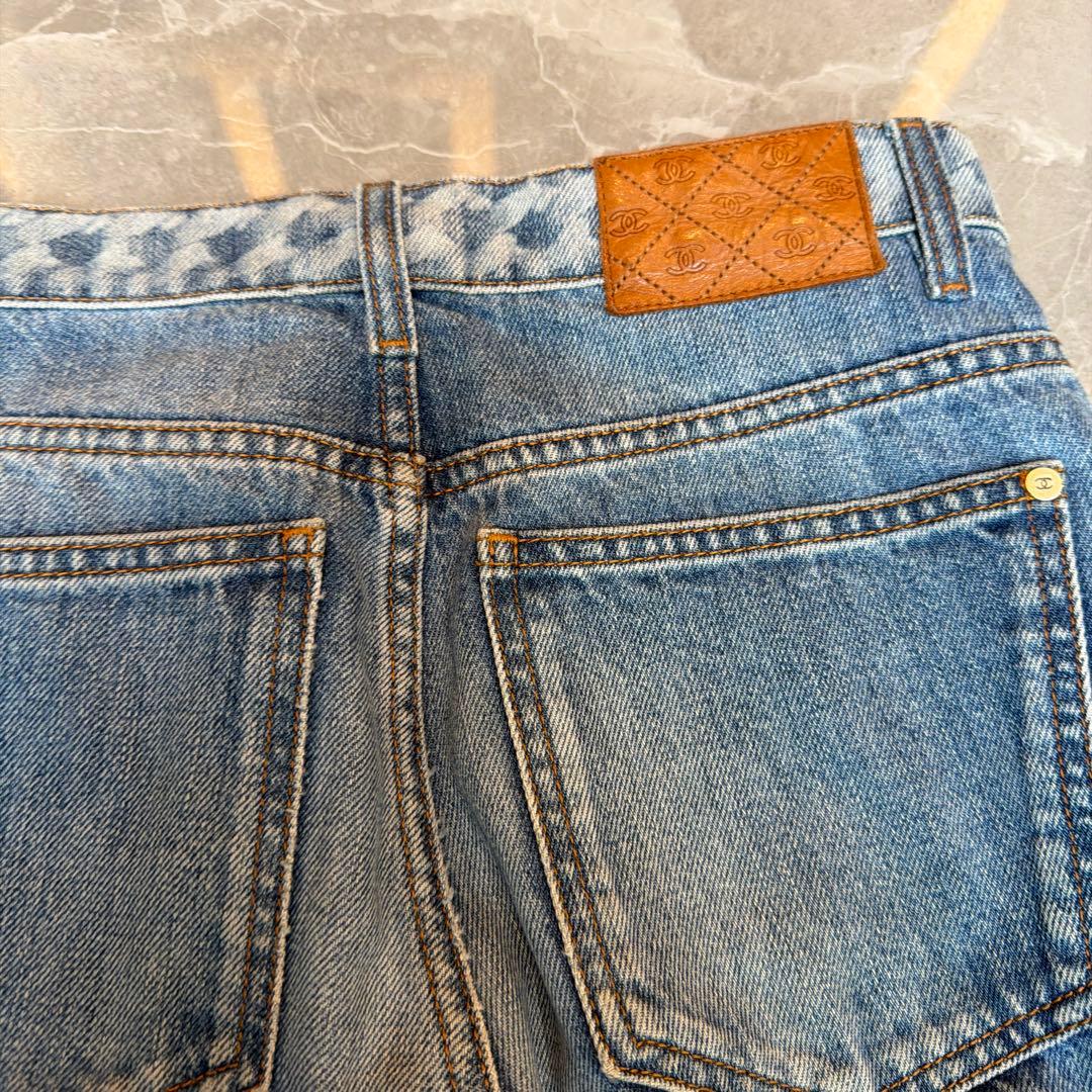 CHANEL ライトブルーデニムパンツ　36