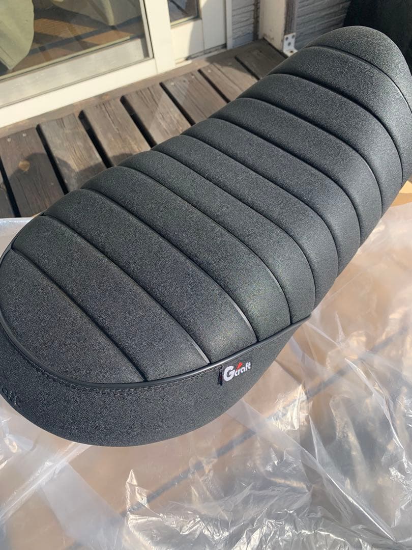 モンキー125　カスタムシート　段付きタックロール (31296)