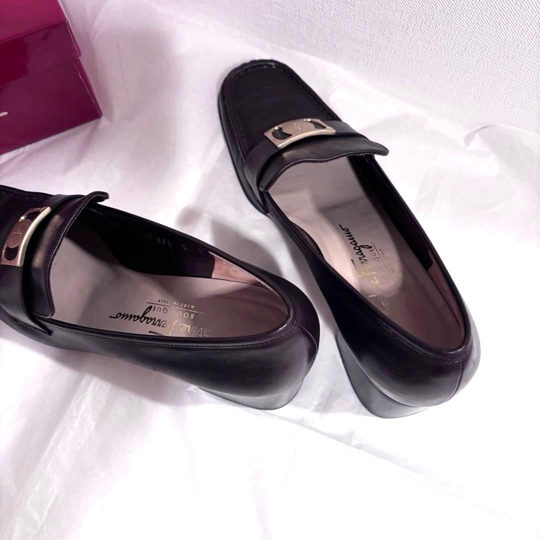 訳ありFerragamo フェラガモ レディース25cm マスタングカーフ