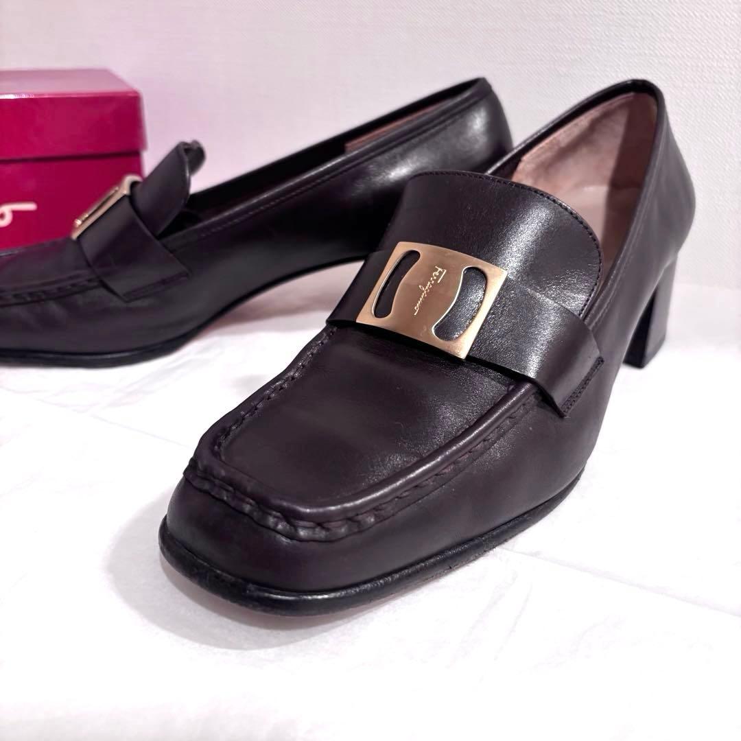 訳ありFerragamo フェラガモ レディース25cm マスタングカーフ