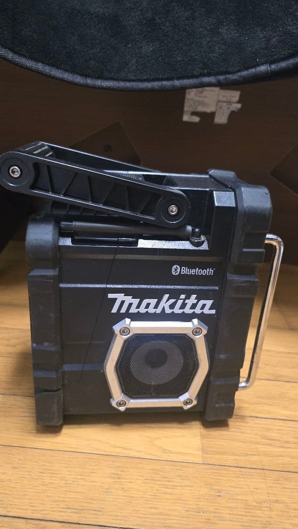 Z*1様 Makita Bluetooth ポータブルラジオ