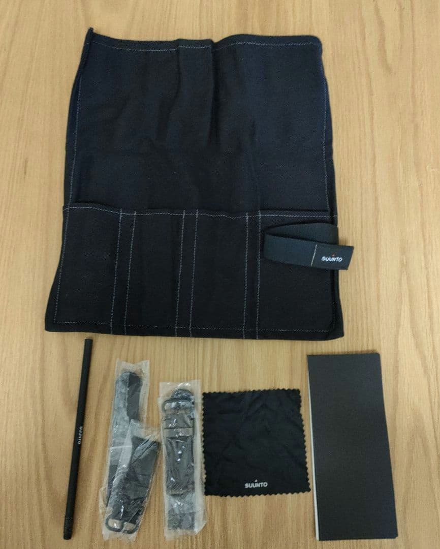 スント SUUNTO エッセンシャル ESSENTIAL