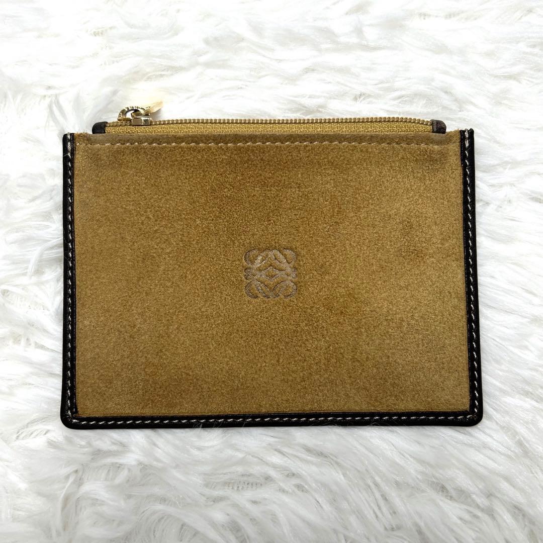 【最終値下げ】⭐️LOEWE ケース スウェード カーキ