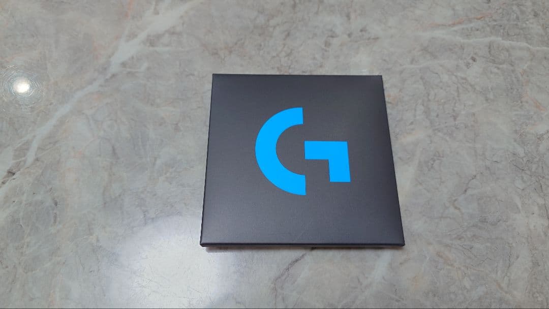 【未使用に近い】Logicool G813メカニカルクリッキーRGBキーボード