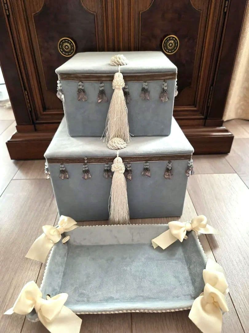 Jennifer Taylor♡2段ボックスとトレーのセット