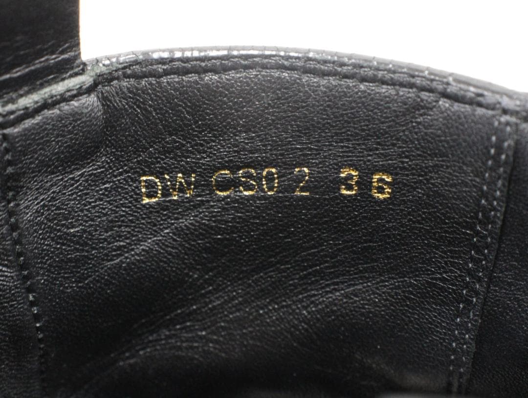 ▲ヴァレンティノガラヴァーニ プラットフォーム スタッズショートブーツ