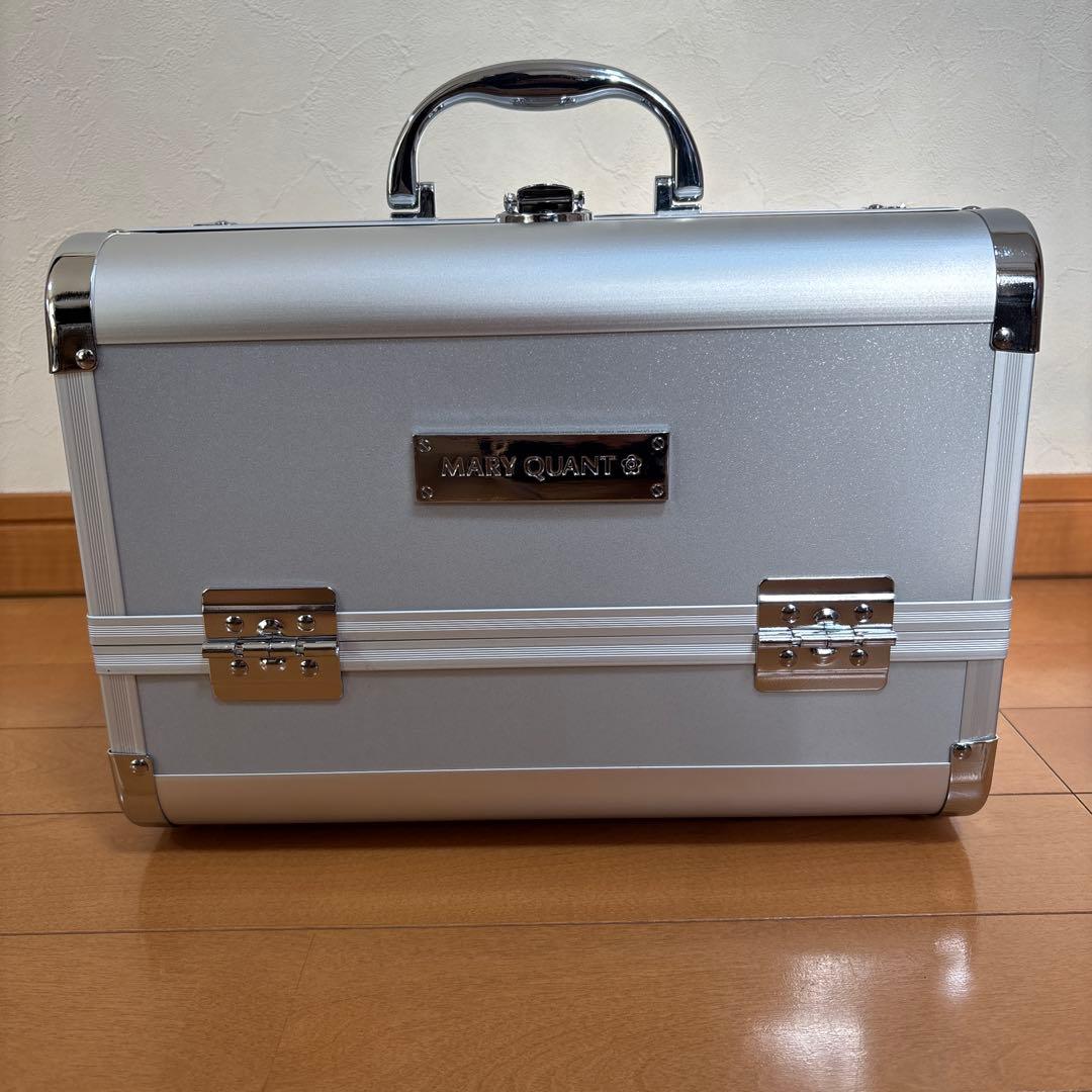 MARY QUANT シルバー メイクボックス