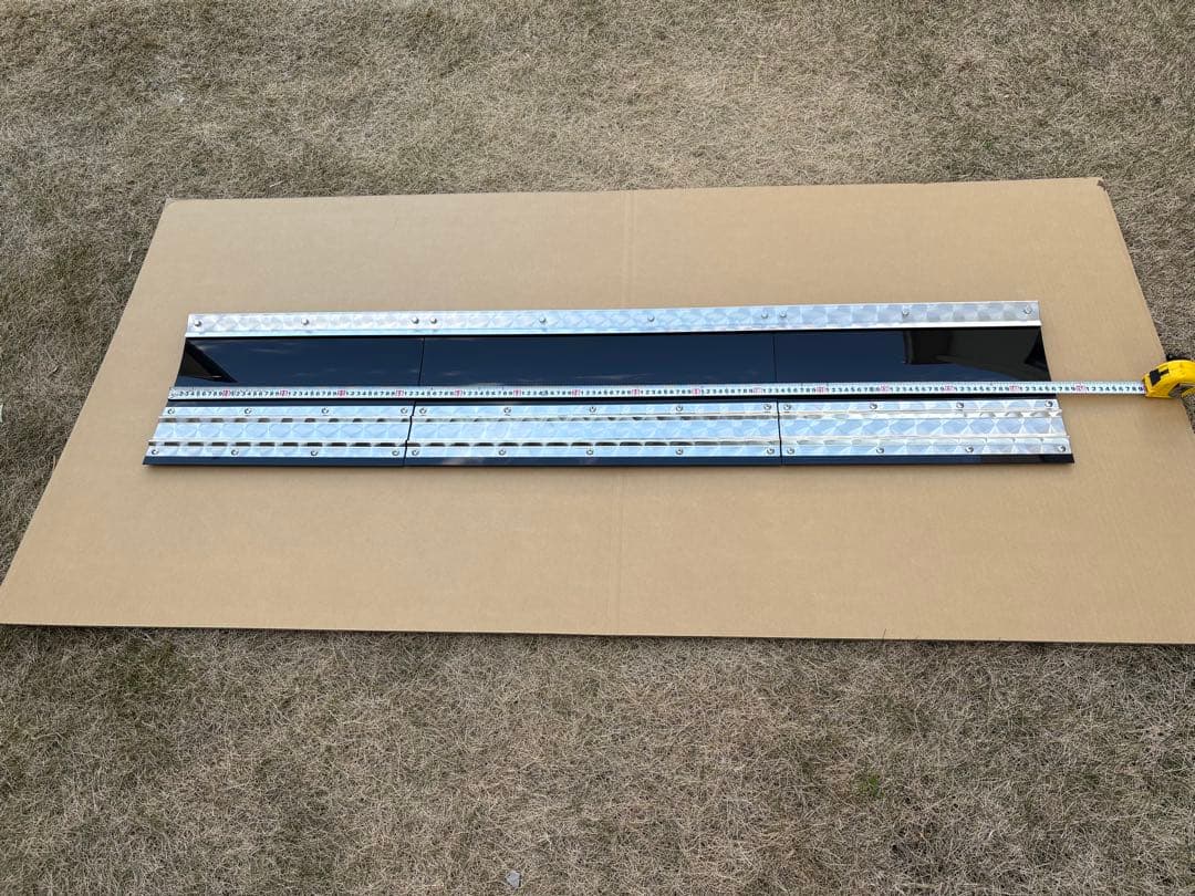 カズ　長タレ　ウロコ　三分割