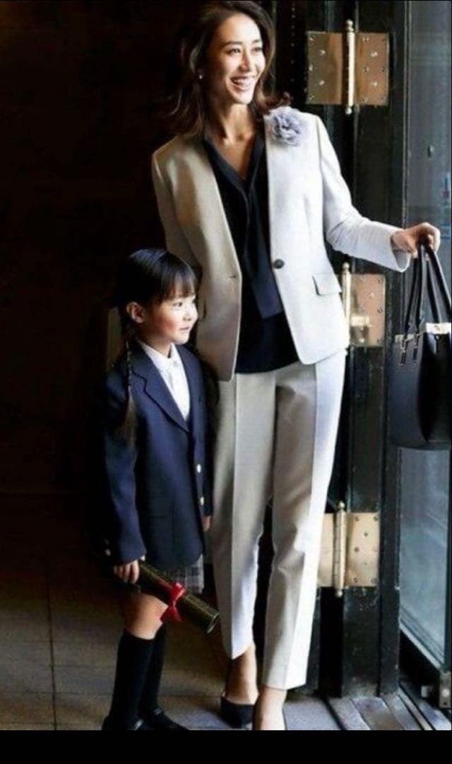 【未使用級】プラステ スラブストレッチパンツスーツ