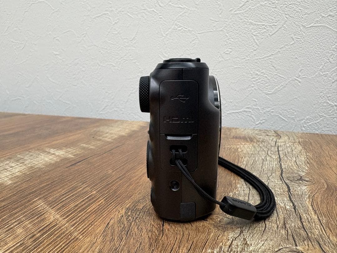 【美品】 キヤノン Canon Powershot SX720 HS コンデジ