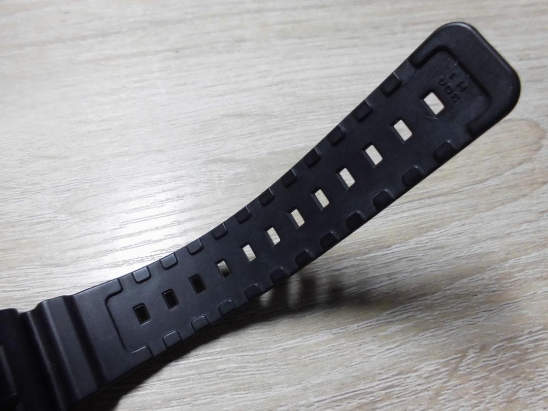 美品！カシオ Gショック GW-6900-1JF 電波ソーラー 3つ目 定番②