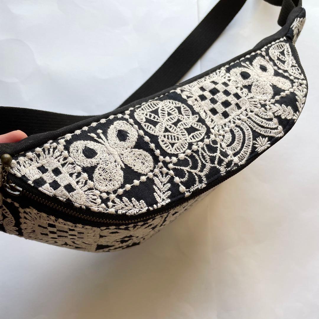 ミナペルホネン フォレストタイルダークネイビー　ハンドメイドボディバッグ