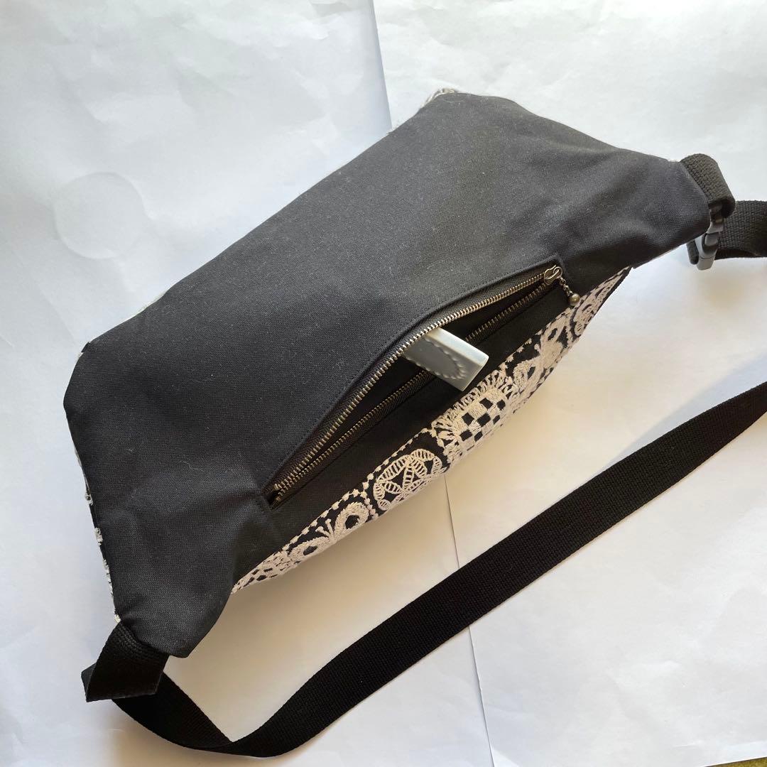 ミナペルホネン フォレストタイルダークネイビー　ハンドメイドボディバッグ