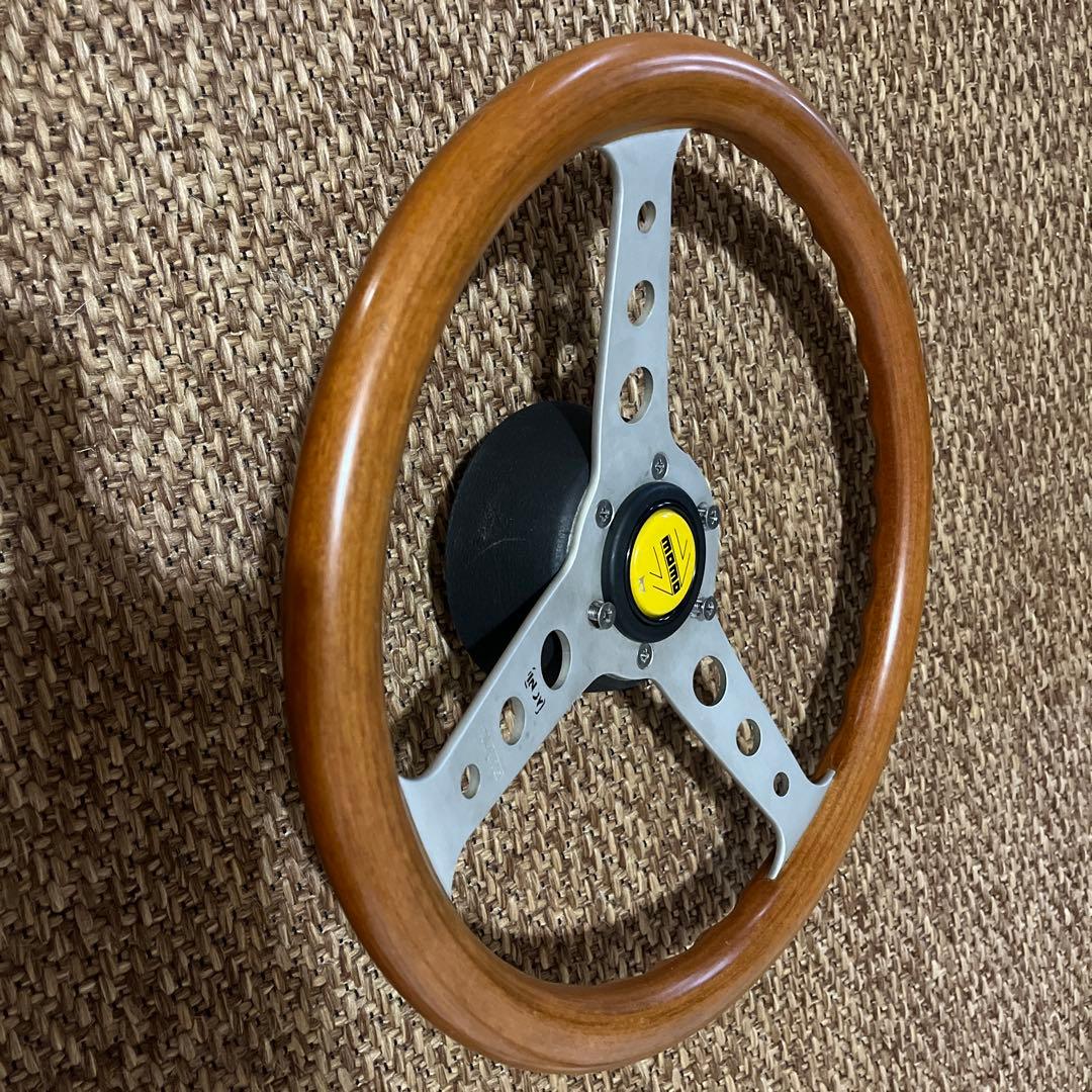 モモ　momo indy インディ　35パイ　ウッドステアリング
