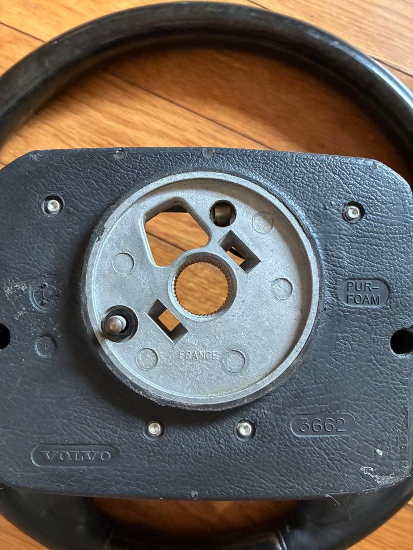 リ*ー様 VOLVO ボルボ　ウッド・レザーコンビハンドル