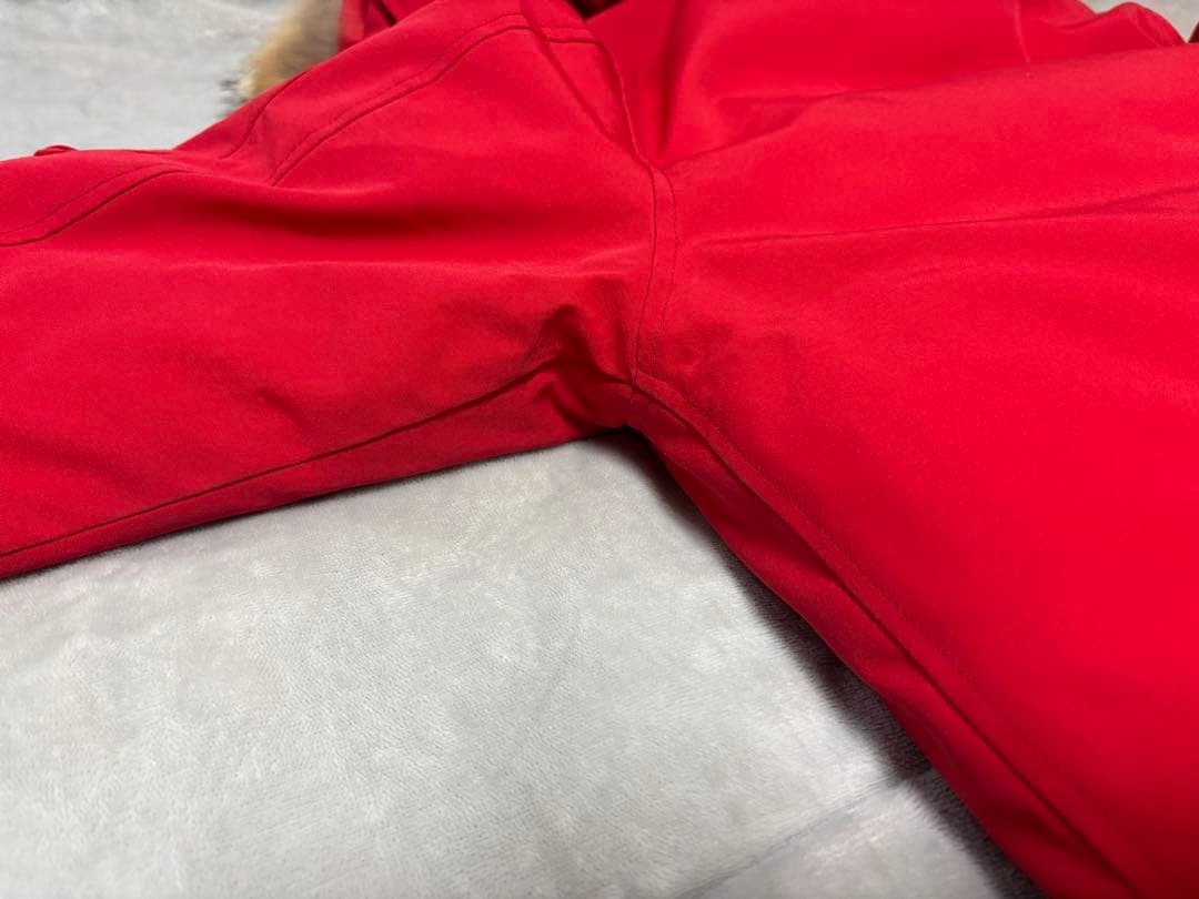 【夕焼け】  ダウンジャケット 赤