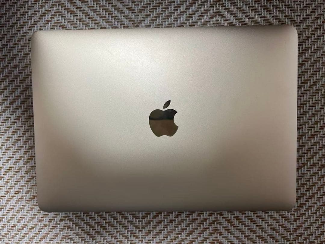 MacBook Air Retina 12インチ　apple ピンク