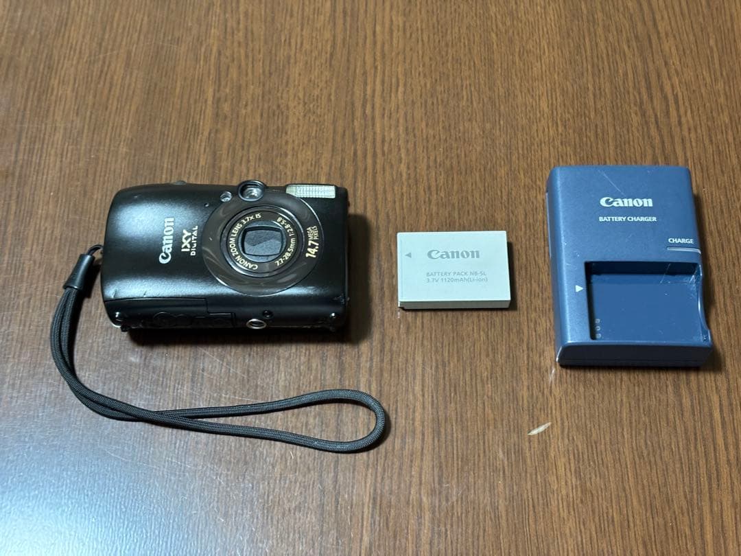 Canon IXY DIGITAL 3000 IS 動作確認済み 傷や凹みあり