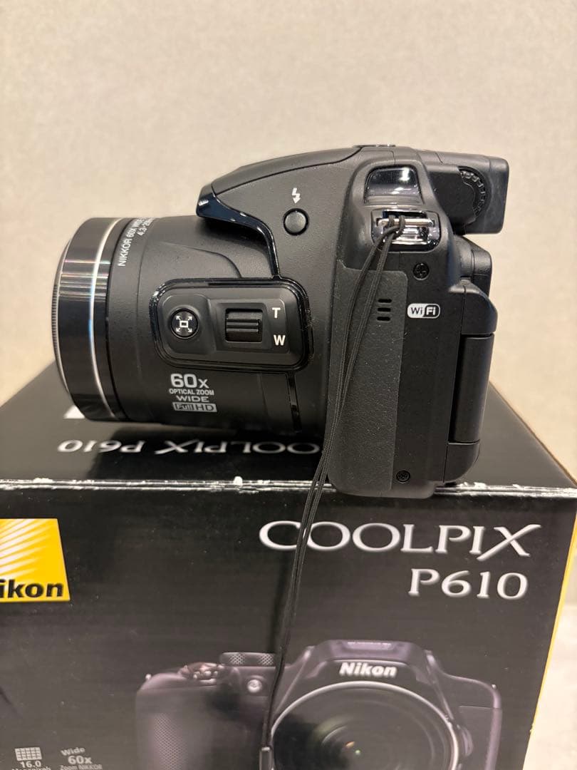 Nikon COOLPIX P610 本体　付属品あり　バッテリー2個付き