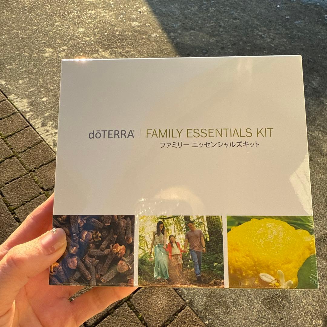 doTERRA ファミリーエッセンシャルズキット