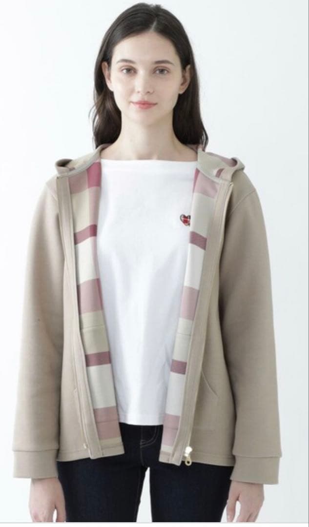 新品 ブルーレーベル クレストブリッジ ベージュ モカ フード付き パーカー