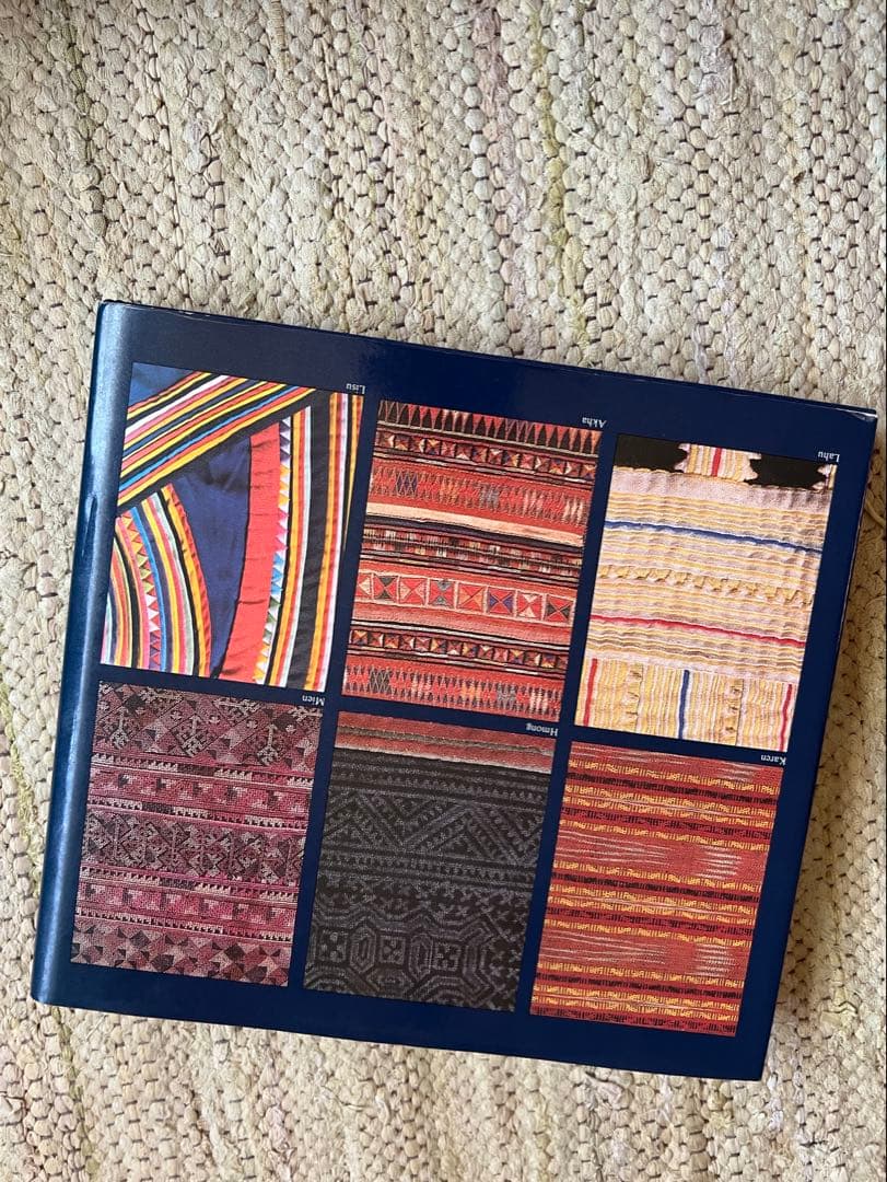 Peoples of the Golden Triangle 古書／洋書