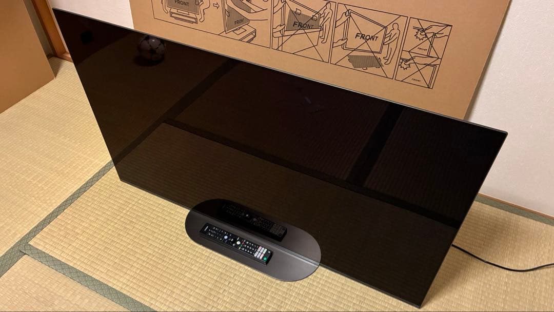 4K有機液晶テレビ(48インチ)、リモコン