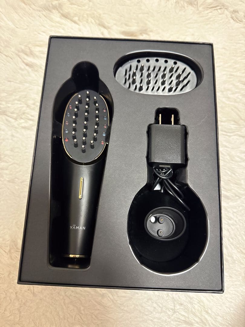 YAMAN ヴェーダスカルプブラシ BS for Salon