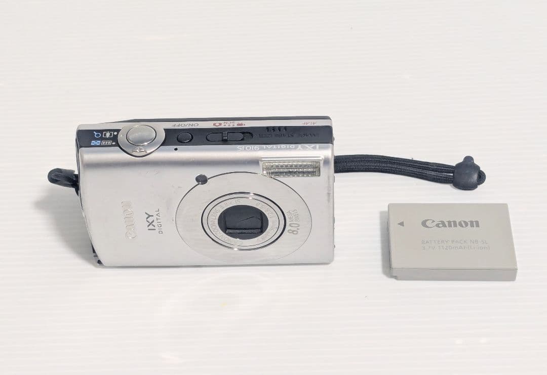 Canon　キャノン　 IXY 910IS PC1249 コンデジ