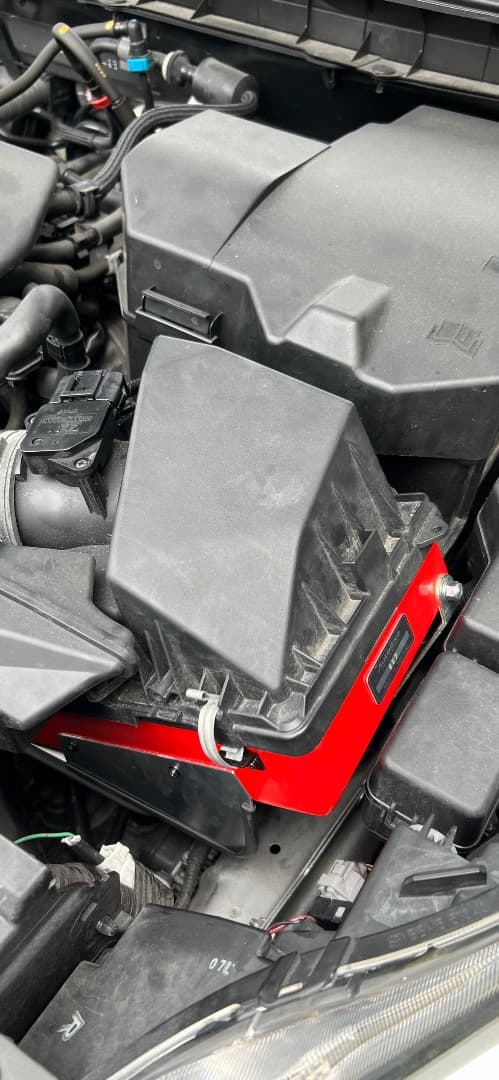 オートエグゼ　スポーツインダクションボックス　マツダアクセラ前期2.0L用