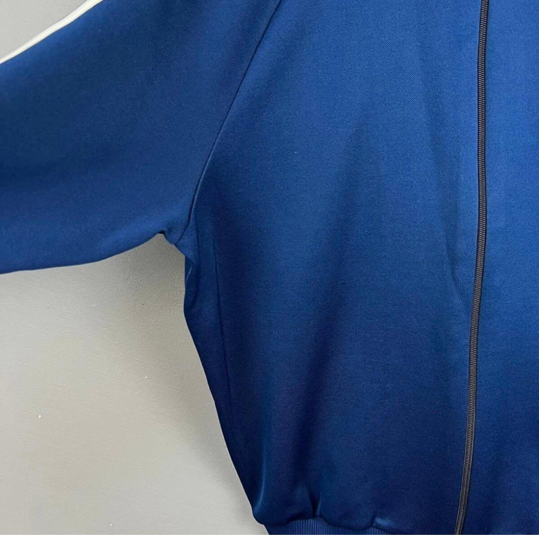 アディダス デサント トラックジャケット