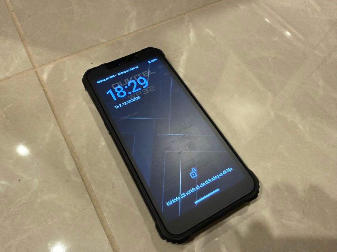 即日発送 OUKITEL WP32 頑丈なスマートフォン 16+128GB