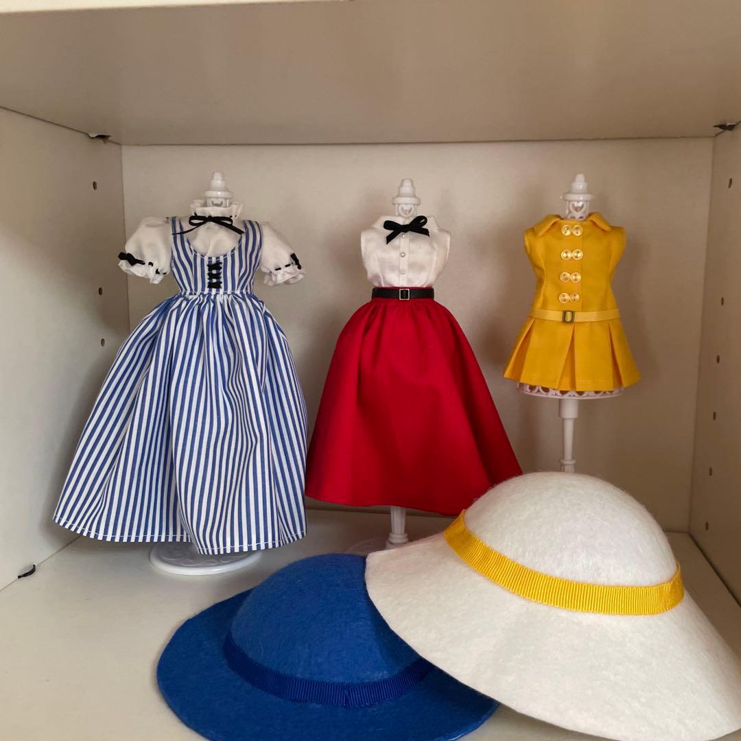 フェリシモ　ブライスドレスと帽子セット３点