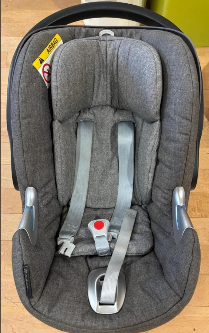 Cybex atonQ Plus + サワベビー