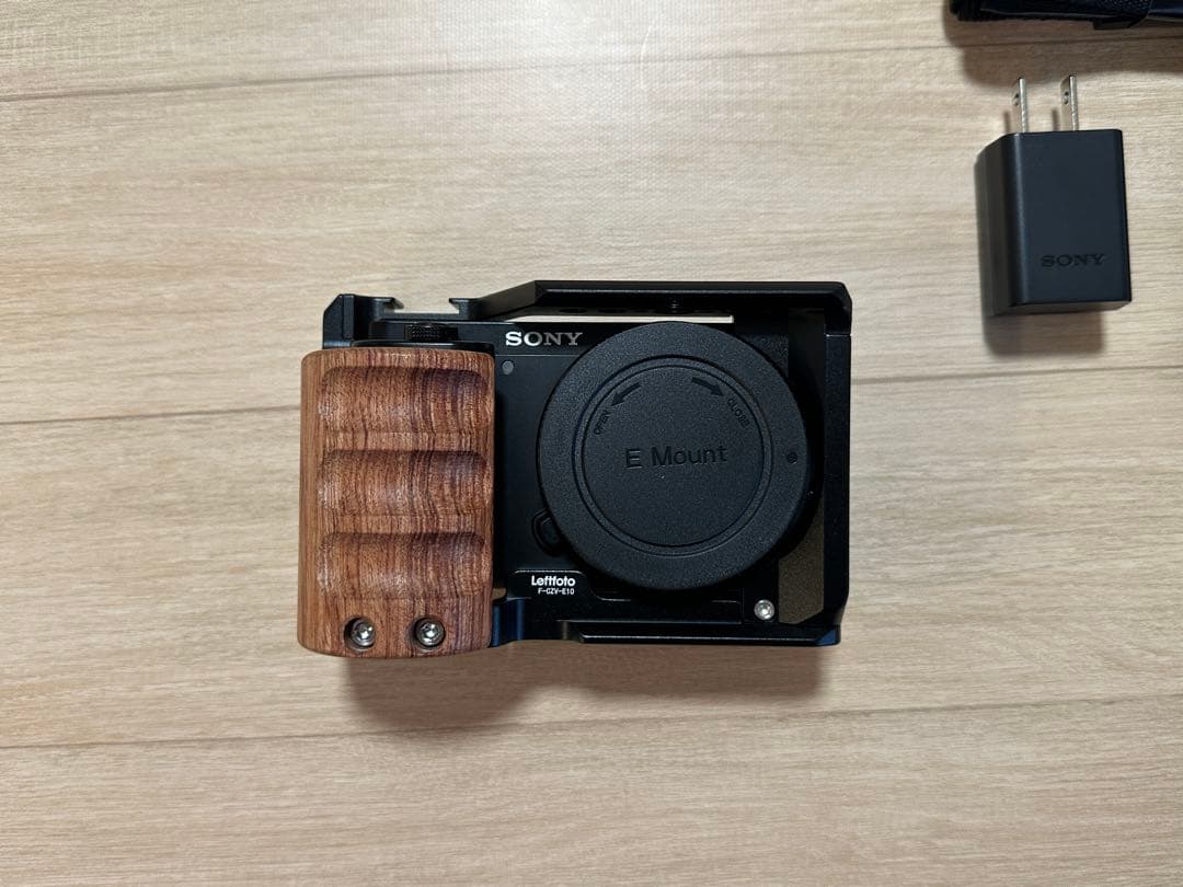 【shot数451枚】ZV-E10 ボディ VLOGCAM おまけ付き