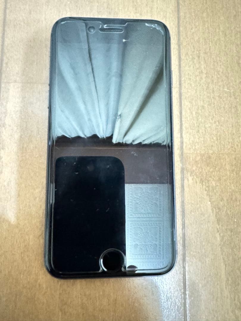 iPhone8 64GB スペースグレイ