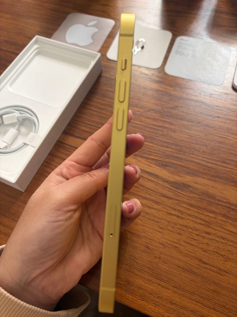 超美品⭐︎Apple iPhone 14Plus 128GBイエロー( ^ω^ )