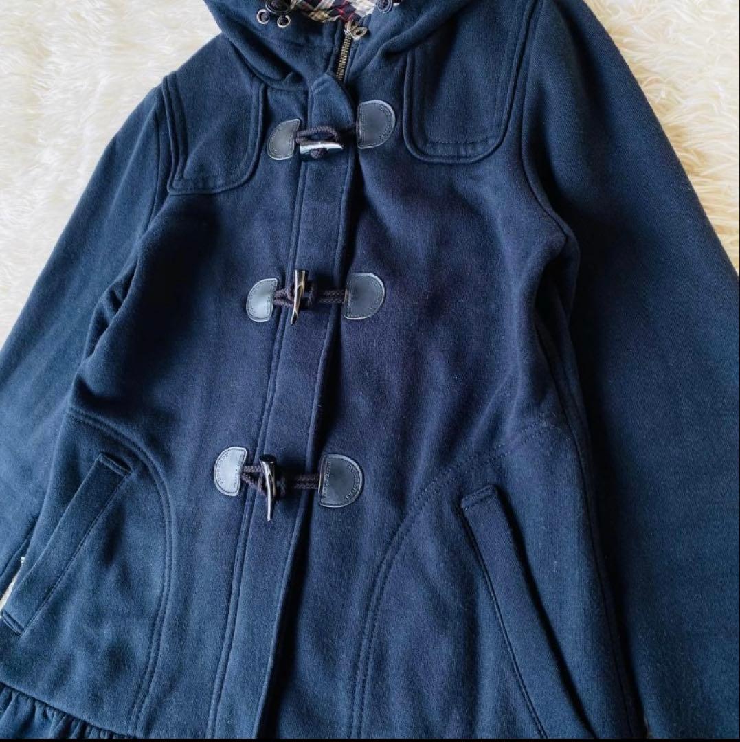 バーバリーブルーレーベル ぺプラムダッフルコート 裏起毛スエット ホースロゴ