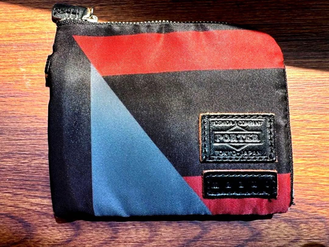 マルニ　ポーター幾何学模様のナイロンケース