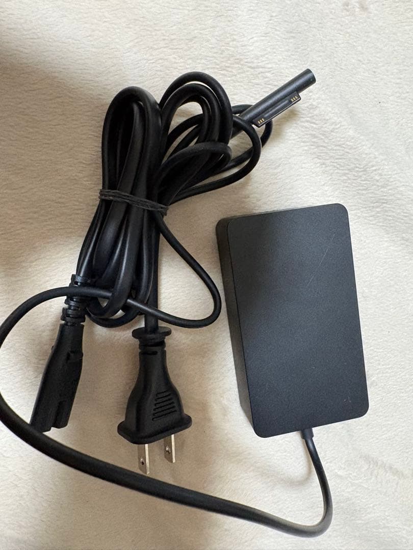 Surface Pro 6 i5 8GB 128GB 純正キーボード付 動作良好