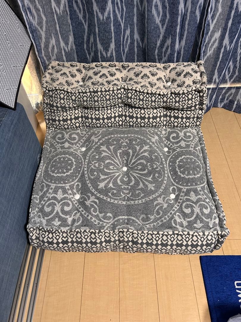 最終値下　アデペシュ ブロック マルチ ソファ センター マック ホワイト