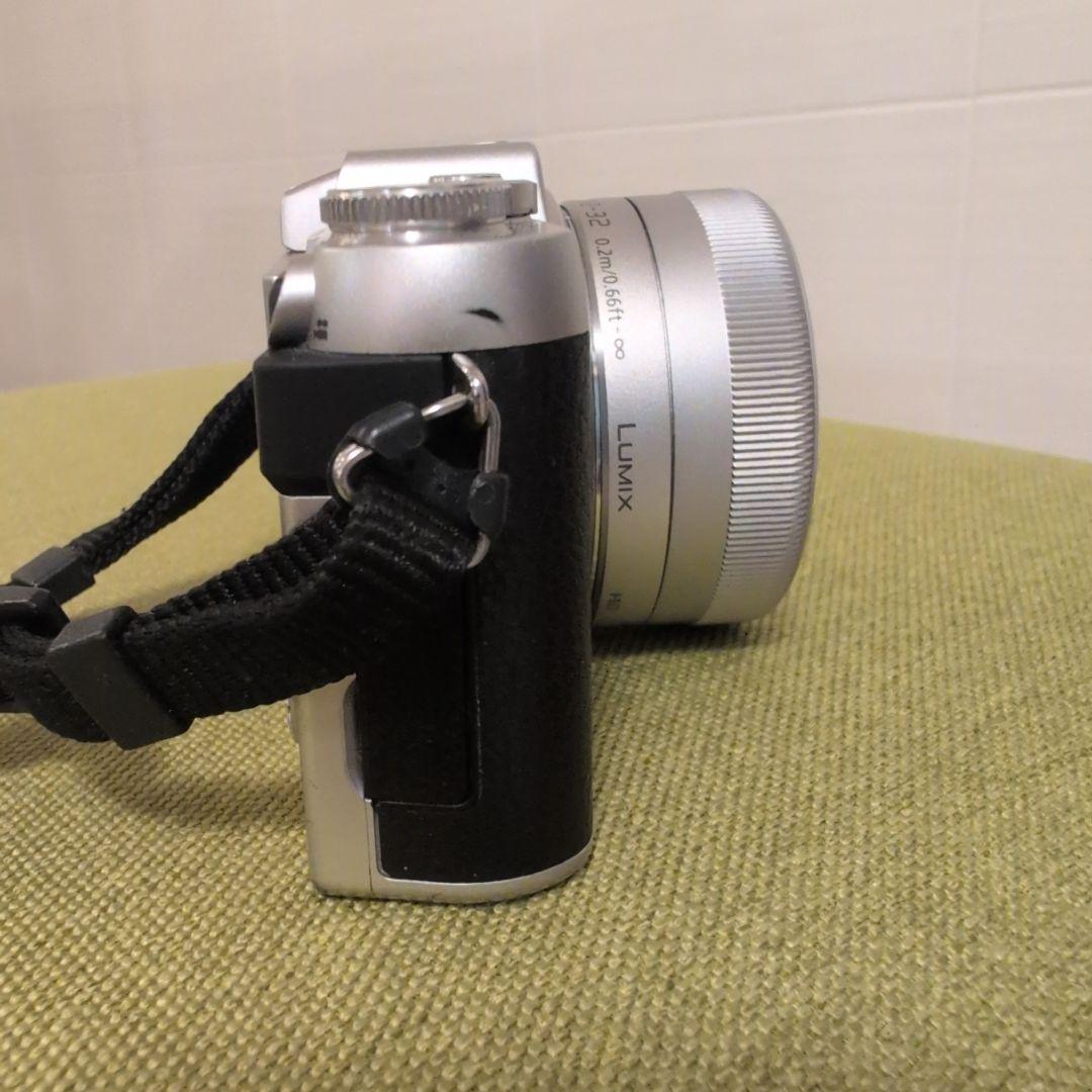 デジタルカメラ LUMIX GF7 12-32mm