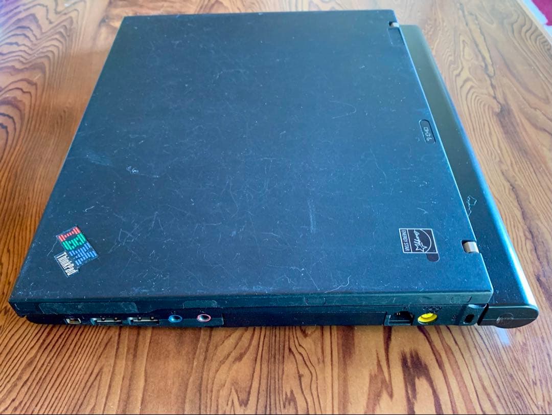 Windowsノート本体 ThinkPad X61 + UltraBase