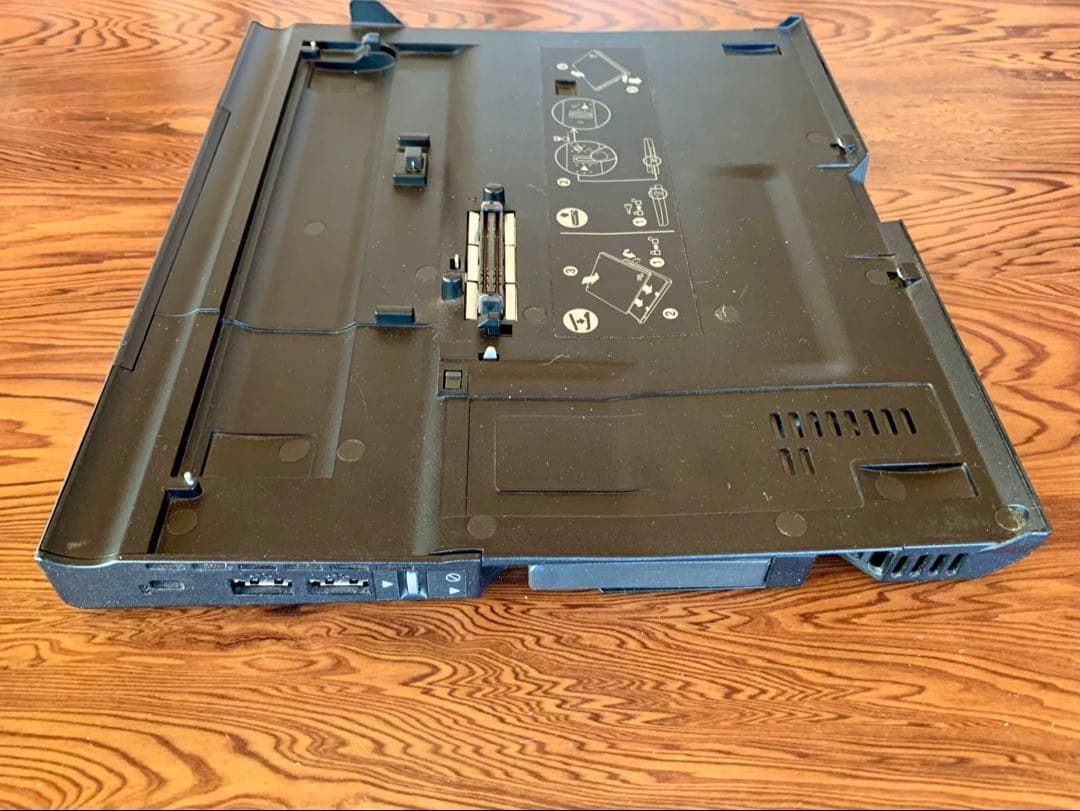 Windowsノート本体 ThinkPad X61 + UltraBase