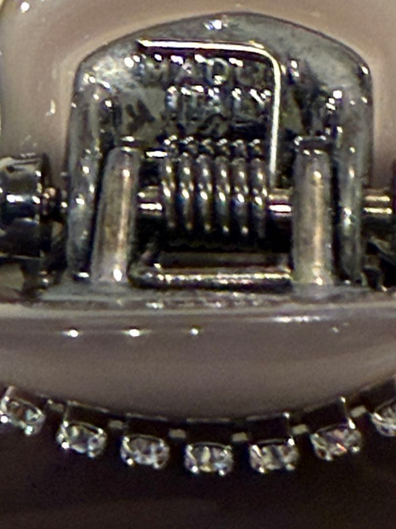 accaラインストーン付ヘアクリップ