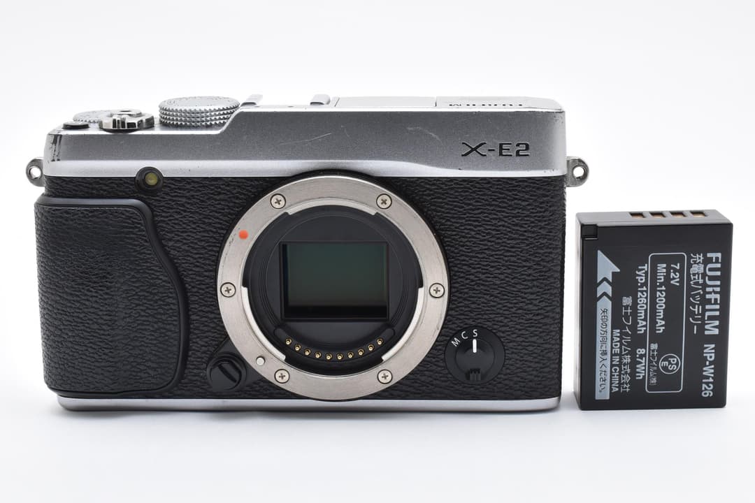 ゆ*け様 フジフィルム　FUJIFILM X-E2 ボディ