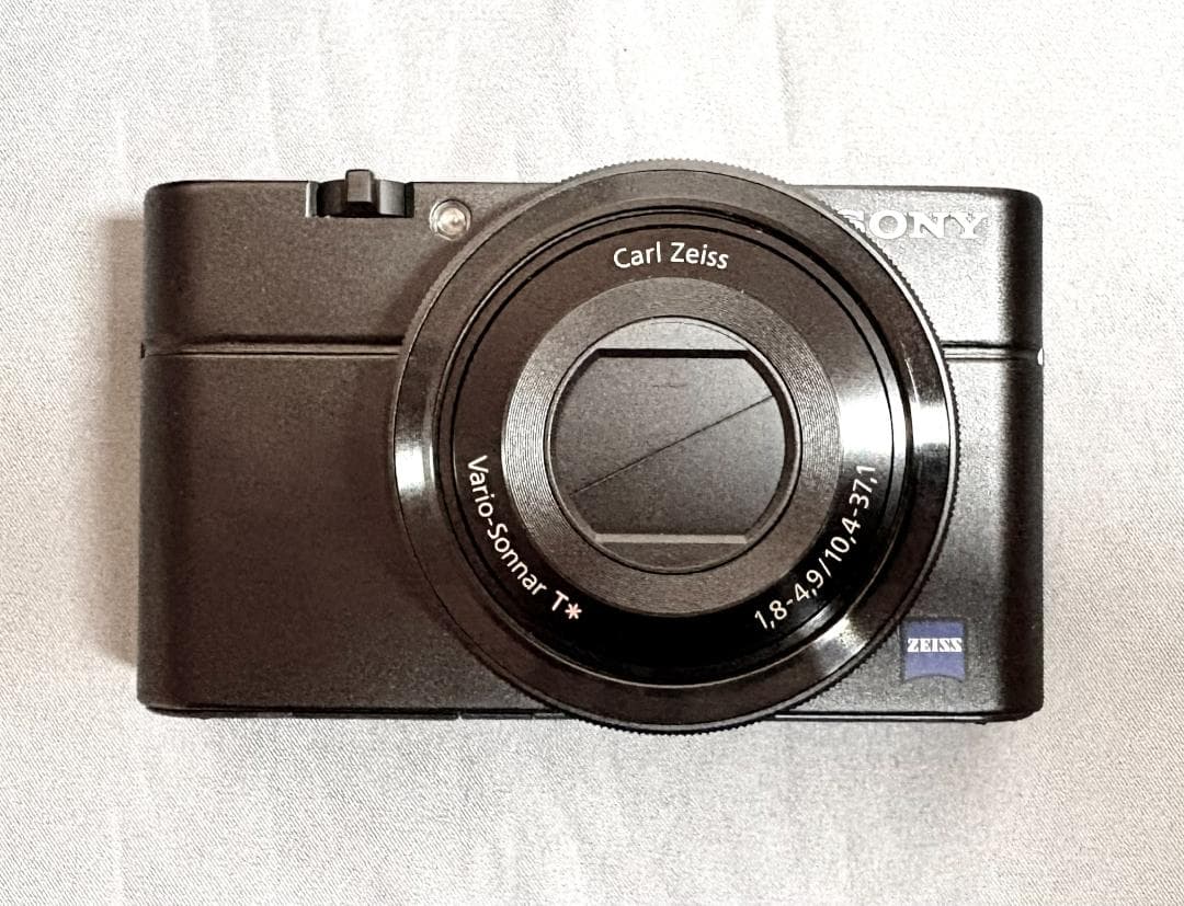 Sony Cyber-shot DSC-RX100 本体